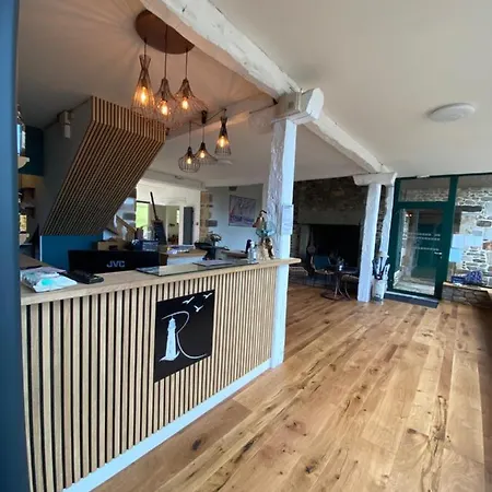 호텔 Manoir De Rigourdaine 3*
