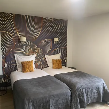 Manoir De Rigourdaine Hotel