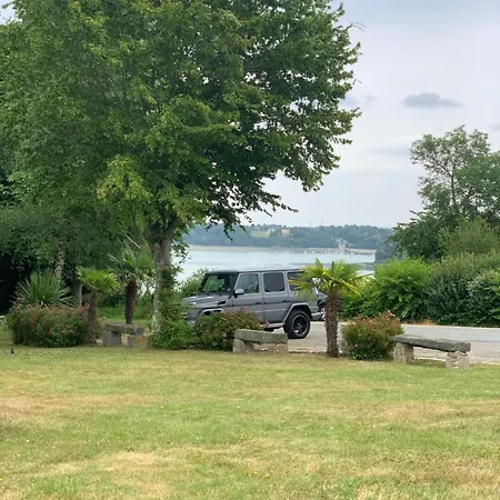 Manoir De Rigourdaine Hotel